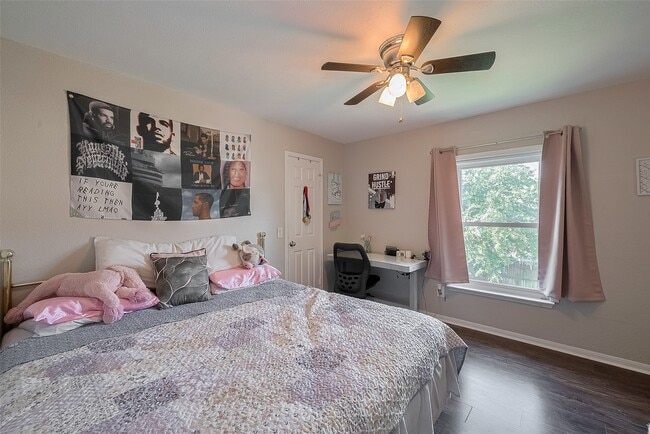 Building Photo - 3426 Hidden Creek Dr