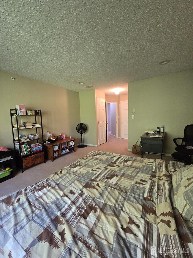 Building Photo - 201 Prestwick Way