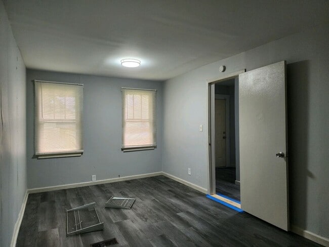Building Photo - 6234 Hancock Ave