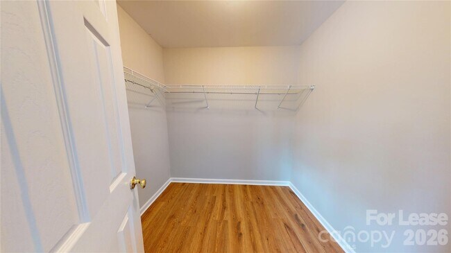 Building Photo - 10131 Ballyclare Ct