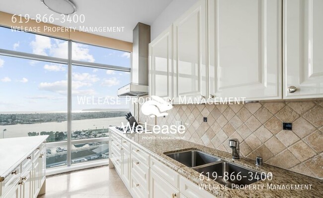 Building Photo - Pristine Private Penthouse with Panoramic ...