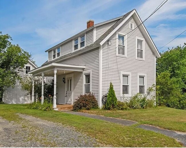 Primary Photo - 35 Canaan St
