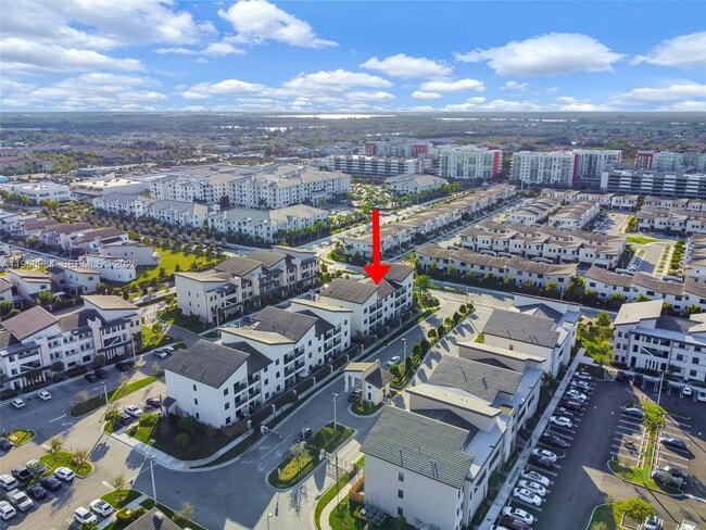 Building Photo - 7865 NW 104th Ave