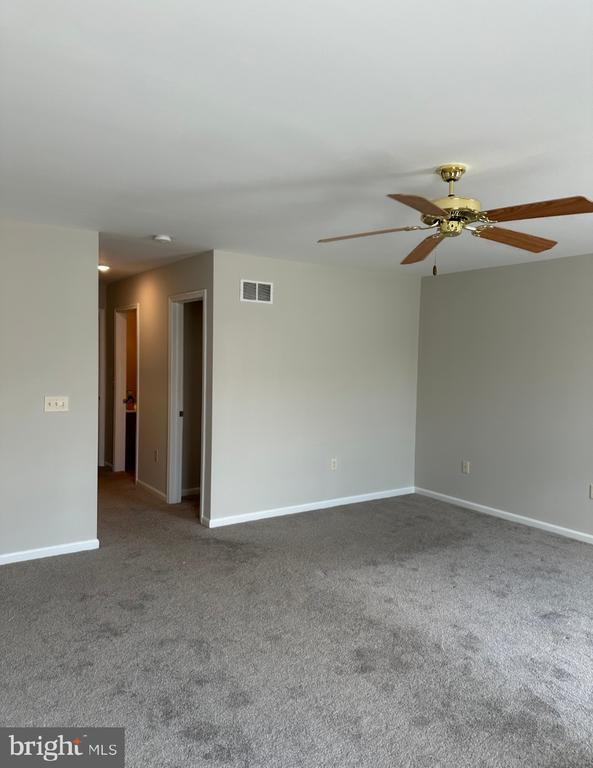 Building Photo - 5590 Twilight Dr