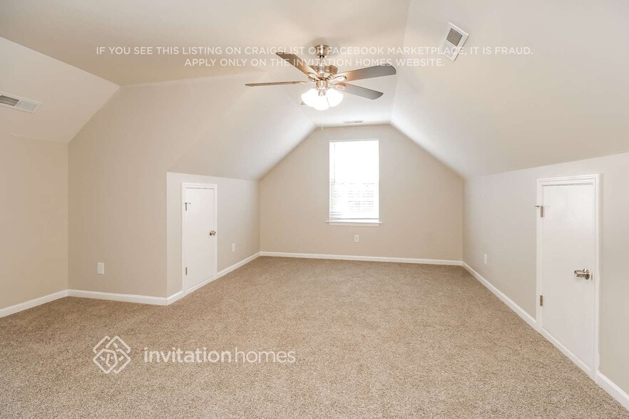 Building Photo - 1709 Polk St