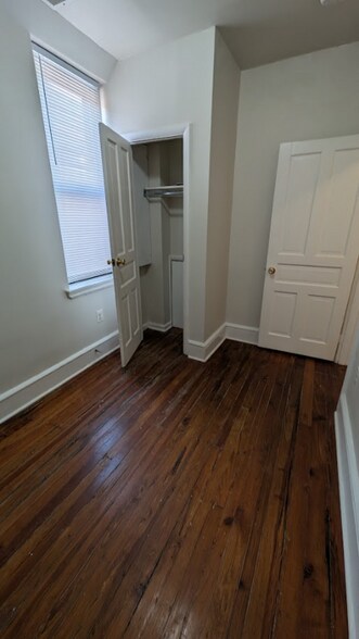 Building Photo - 2442 N 18th St