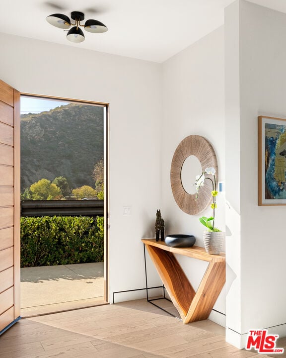 Building Photo - 5958 Paseo Cyn Dr