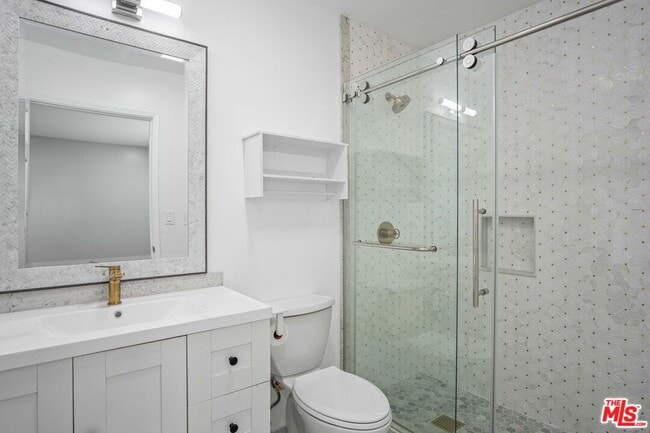 Building Photo - 8322 Colegio Dr