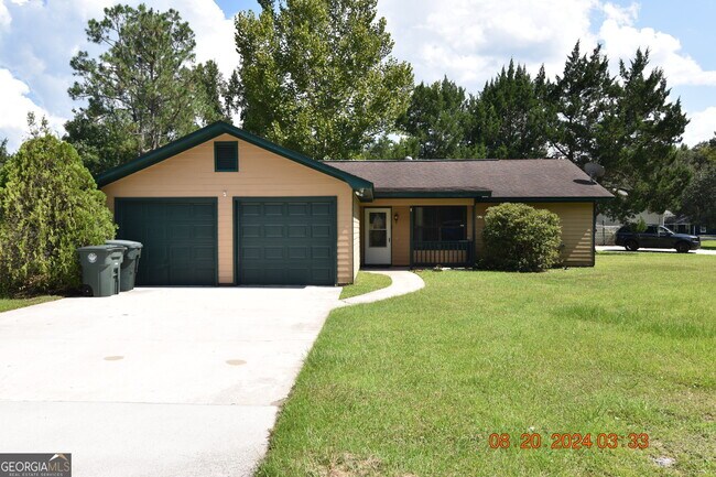 Primary Photo - 145 Woodhaven Dr