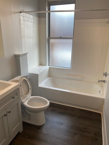 Building Photo - 4609 Friendship Ave