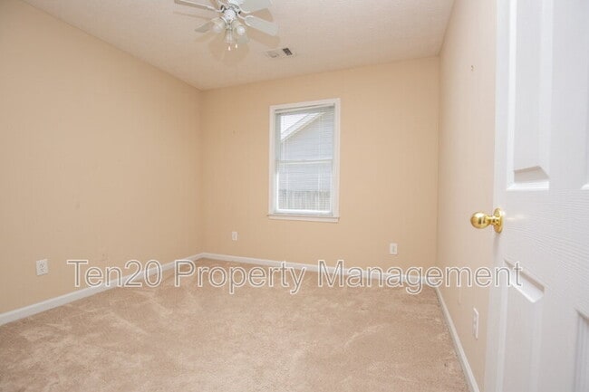 Building Photo - 7240 Midland Chase Loop