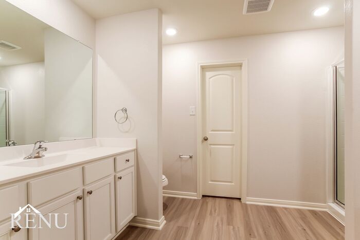 Building Photo - 10490 Red Cardinal Dr
