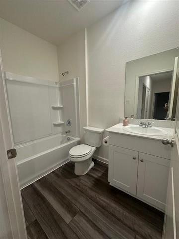 Building Photo - 1304 Kennedy Rd