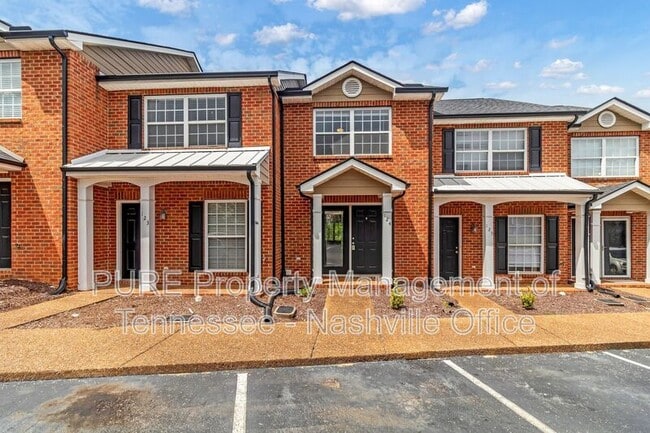 Building Photo - 124 Stewarts Landing Cir