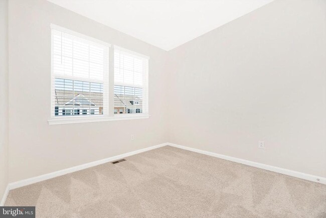 Building Photo - 5050 MacDonough Pl