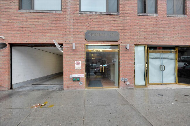 Building Photo - 172-18 Jamaica Ave