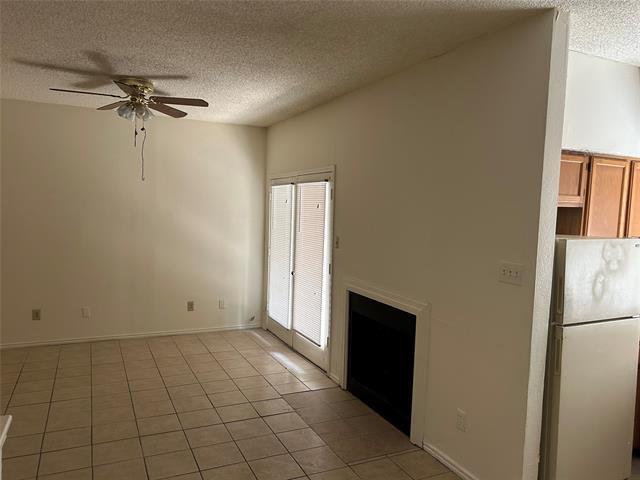 Primary Photo - 9747 Whitehurst Dr