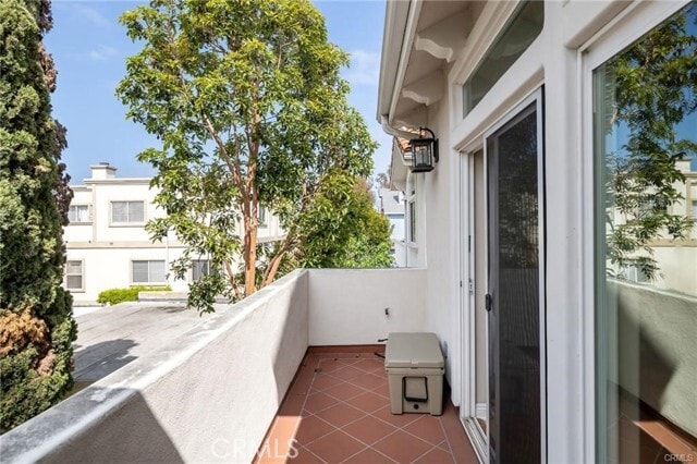 Building Photo - 307 N Broadway