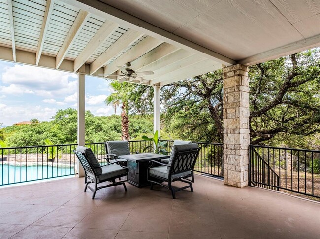Building Photo - 22401 Briarview Dr