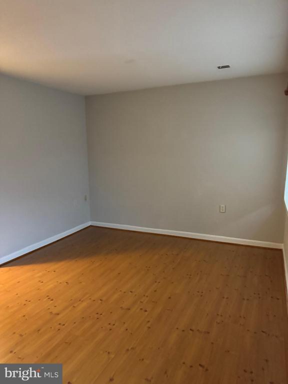 Building Photo - 206 Ritter Pl