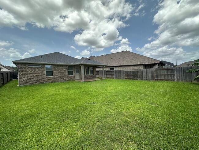 Building Photo - 20822 Little Sebastian Trl