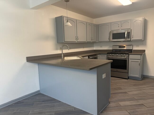 Building Photo - 21439 Abbey Ln