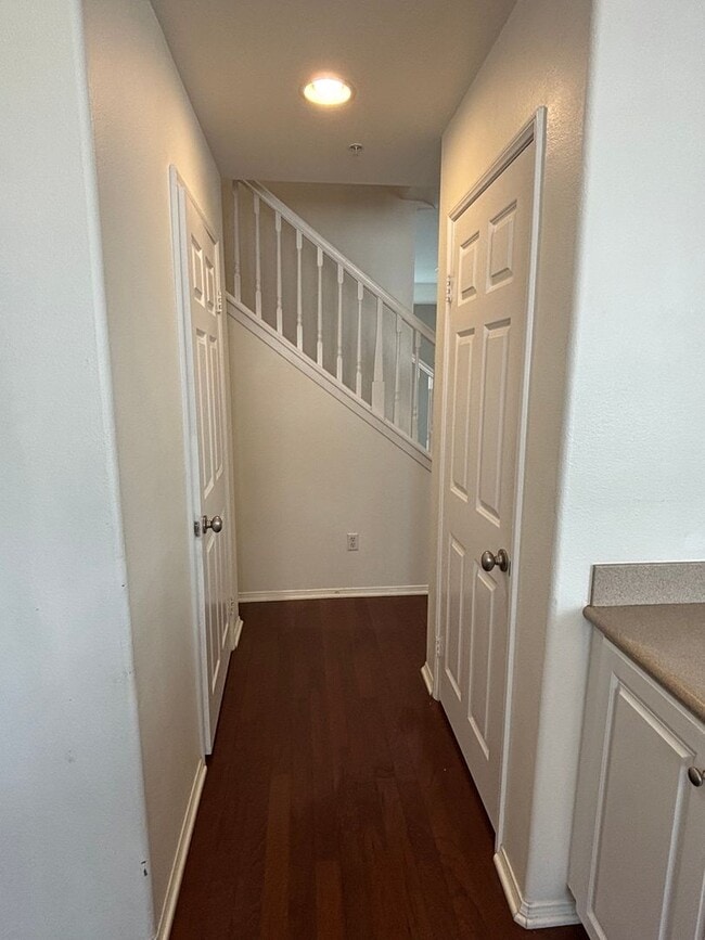 Building Photo - Move-In Ready 4 Bedroom Home Perfect for Professionals & Families