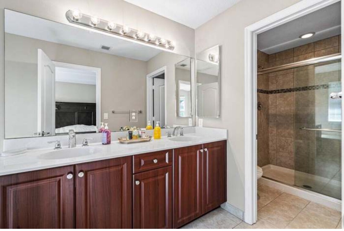 Building Photo - 5979 Monterra Club Dr