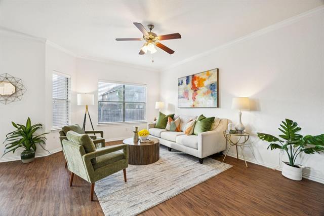 Building Photo - 12145 Walden Wood Dr