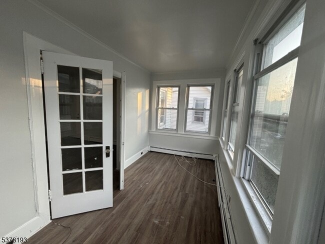 Building Photo - 49 Monticello Ave