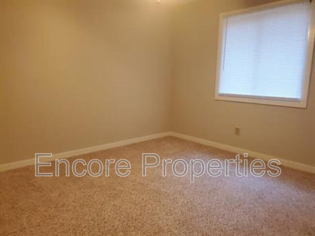 Building Photo - 7305 Leesville Rd