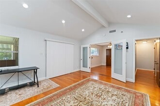 Building Photo - 12119 Dunlap St