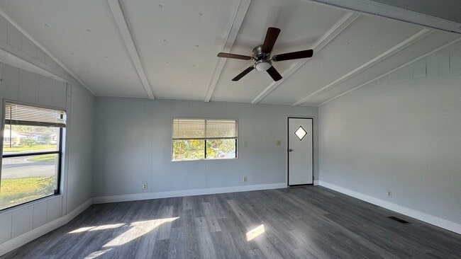 Building Photo - 2310 Lakota Ln