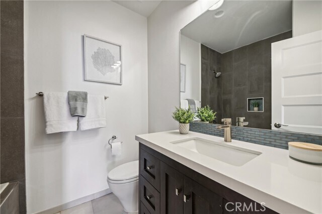 Building Photo - 1707 Pacific Coast Hwy