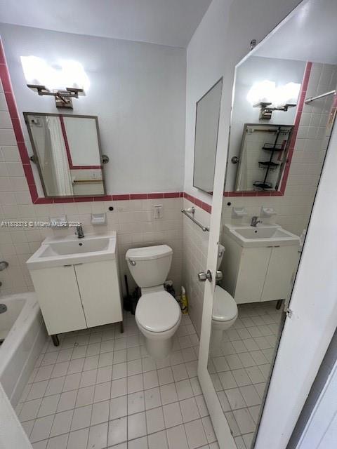Building Photo - 610 8th St