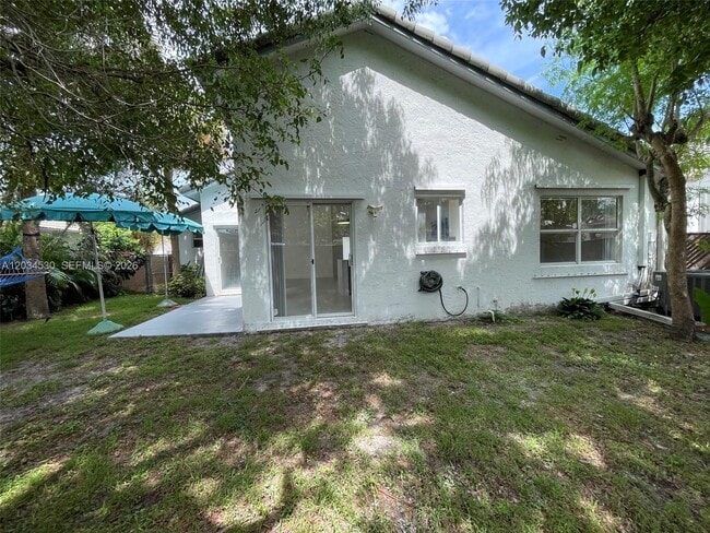 Building Photo - 3325 NW 79th Way