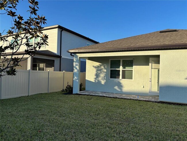 Building Photo - 13719 Brookside Hvn St