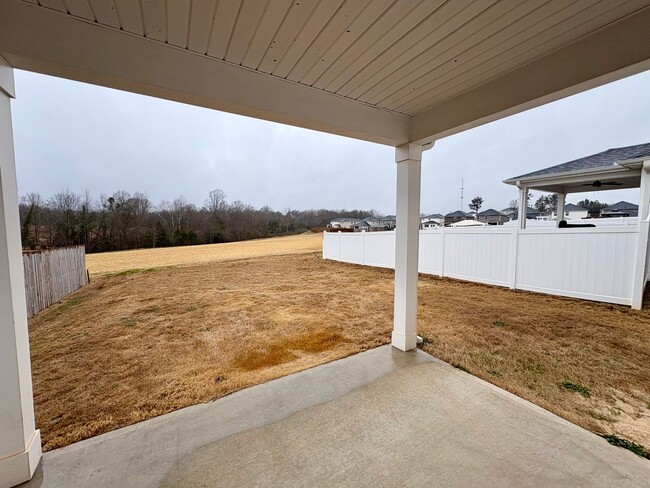 Building Photo - 220 Coulter Ct