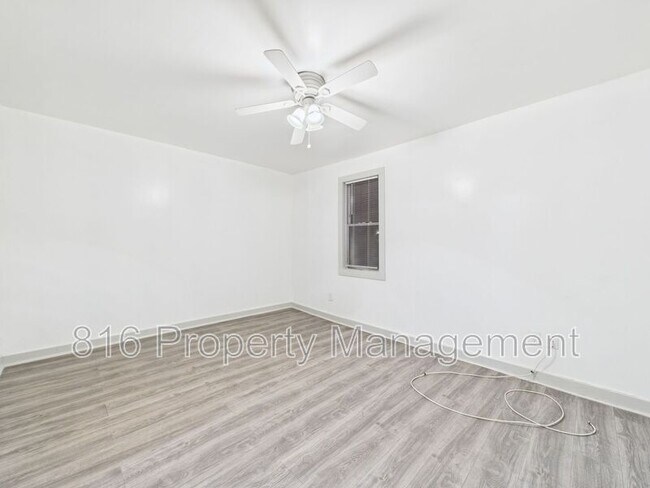 Building Photo - 2710 Park Ave