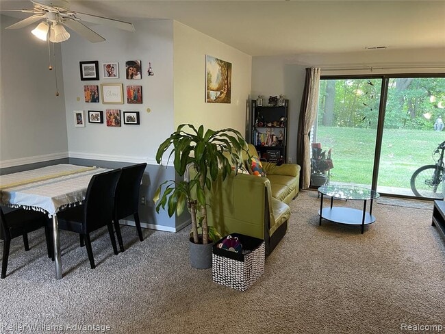 Building Photo - 42595 Lilley Pointe Dr