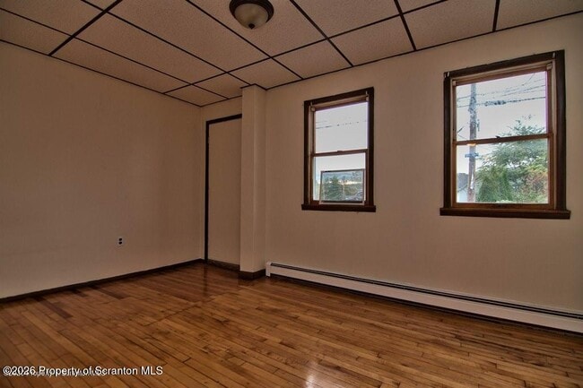 Building Photo - 401 Valley Ave