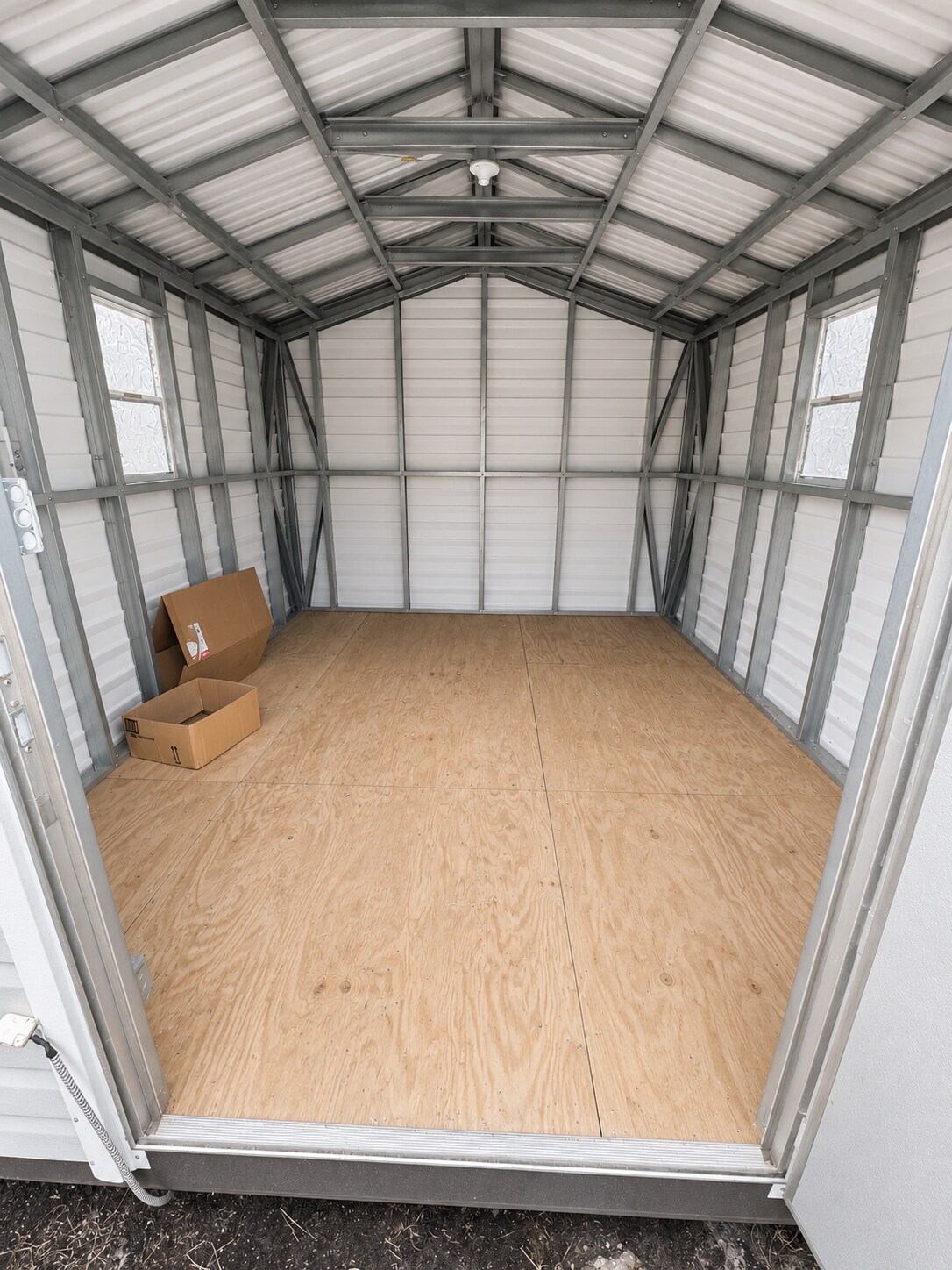 Building Photo - 1818 Meadow Ct