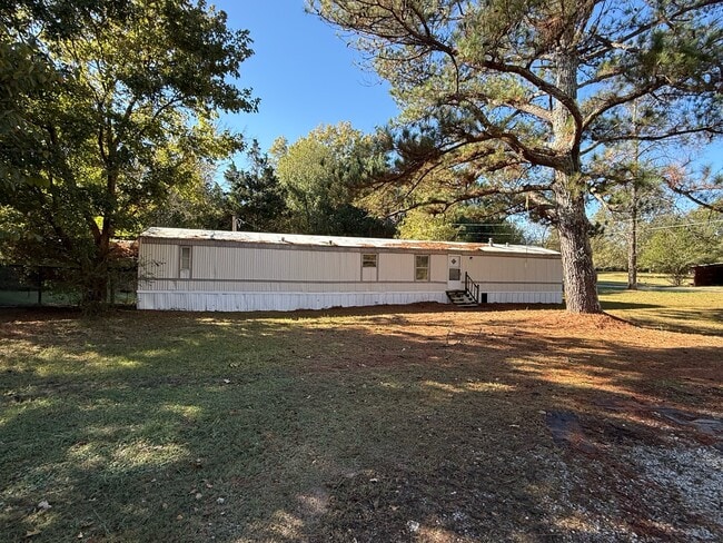 Building Photo - 1670 Q T Todd Dr