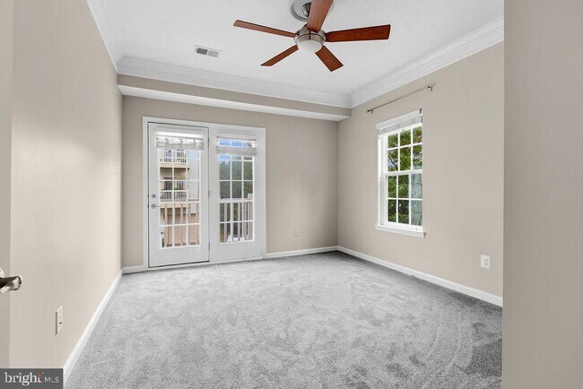 Building Photo - 7420 Brunson Cir