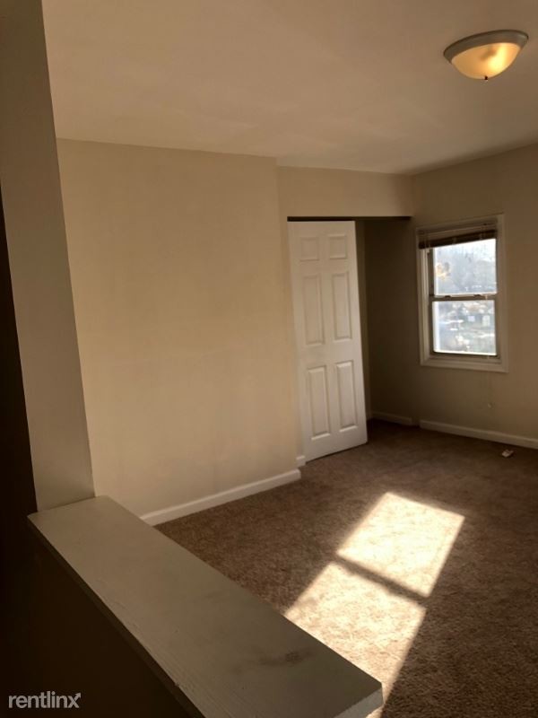 Building Photo - 6101 Limekiln Pike