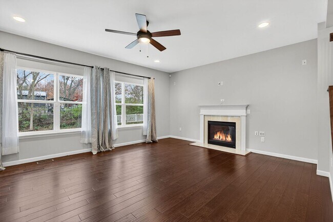 Building Photo - Beautiful 4-Bedroom Home with Modern Upgrades