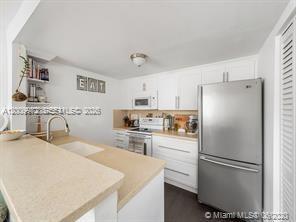 Building Photo - 4590 SW 68th Ct Cir