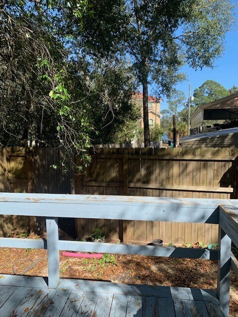 Building Photo - CUTE 2 BDRM COTTAGE CLOSE TO WATER ACCESS