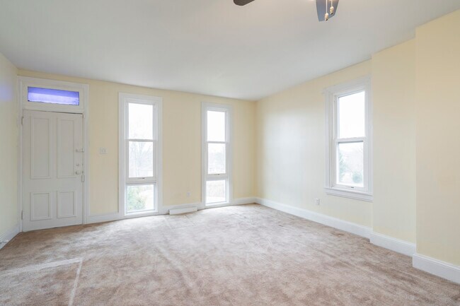 Building Photo - 64 Church Rd