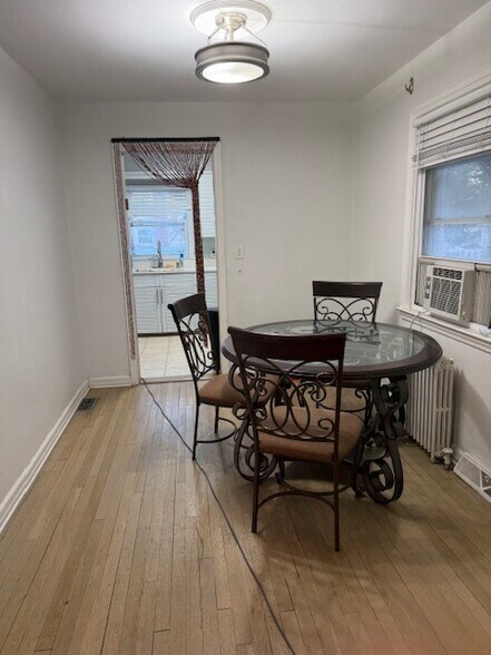 Building Photo - 175 Teaneck Rd